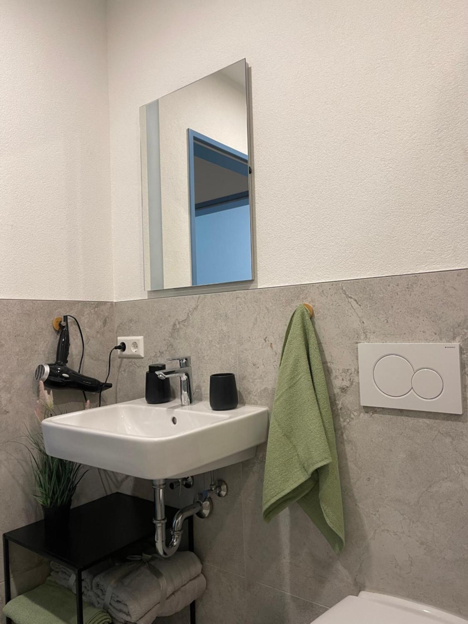 Wunderschoenes Apartment Am Schloessle Zentrum Pforzheim Ngoại thất bức ảnh