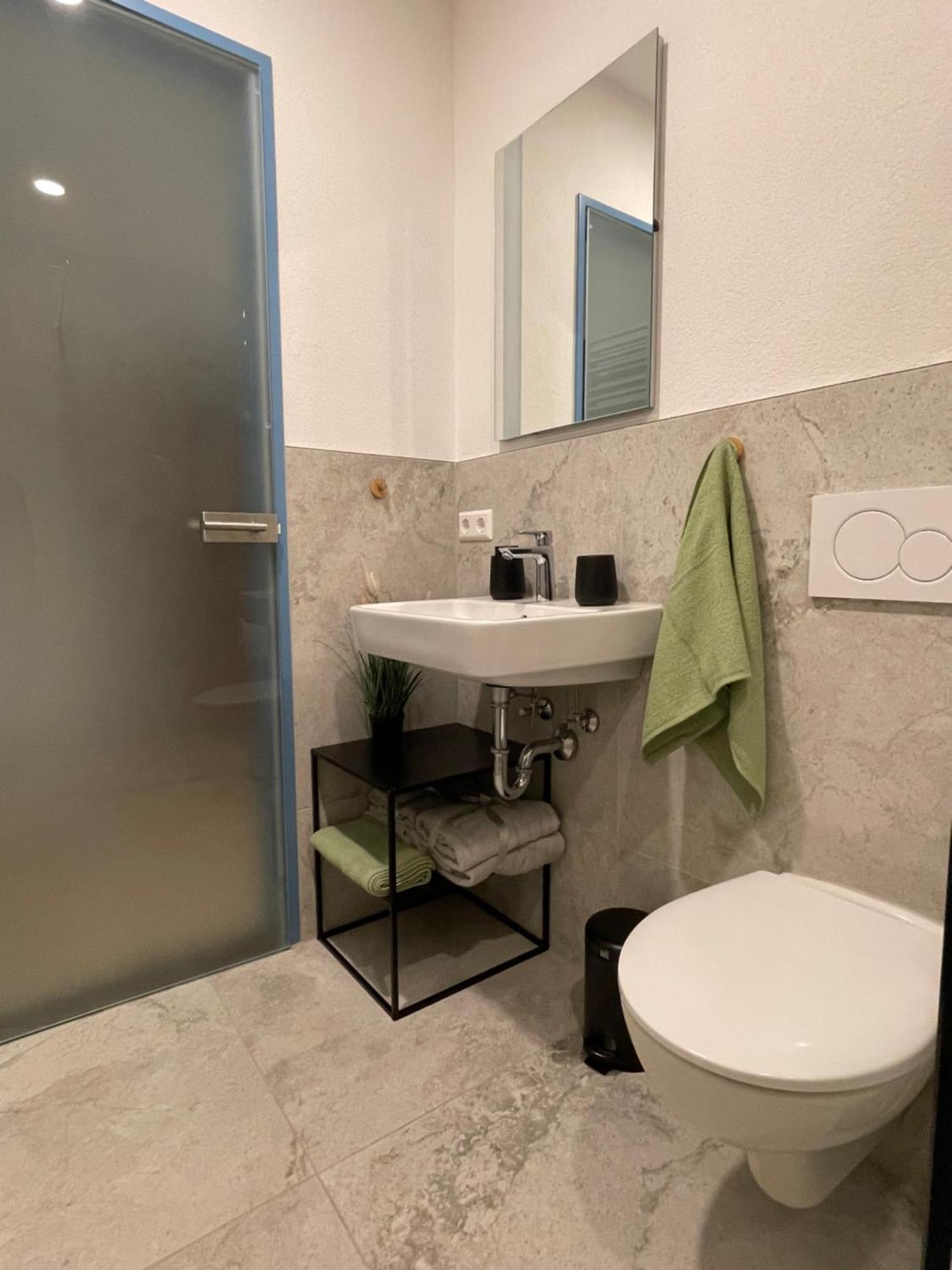 Wunderschoenes Apartment Am Schloessle Zentrum Pforzheim Ngoại thất bức ảnh