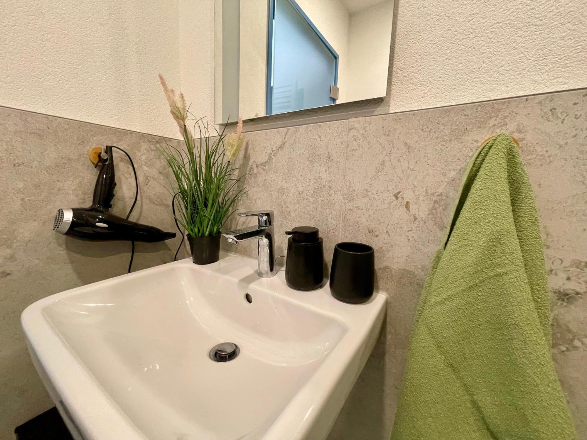 Wunderschoenes Apartment Am Schloessle Zentrum Pforzheim Ngoại thất bức ảnh